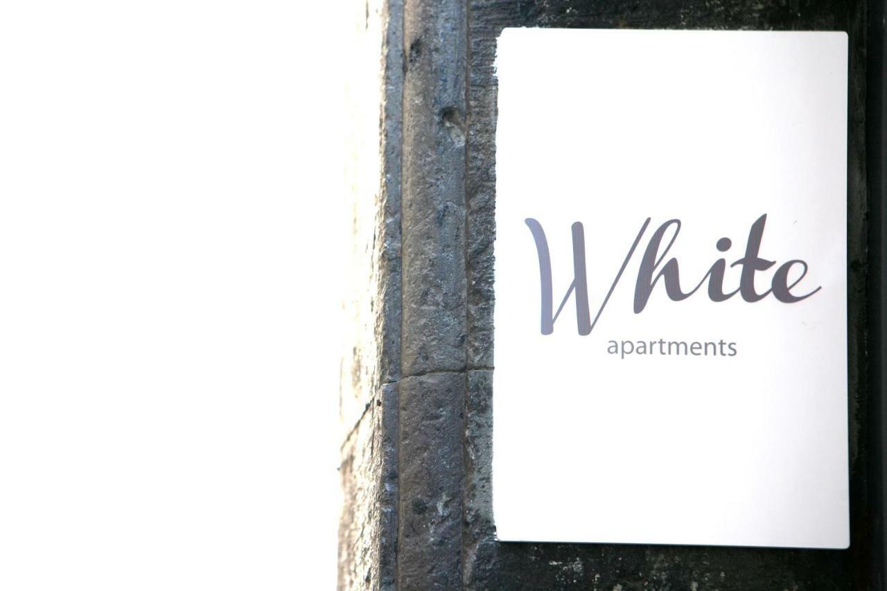 فيكو إيكوينس White Stylish Apartments المظهر الخارجي الصورة